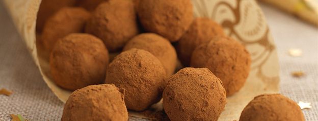 Chocolate truffles with gofio